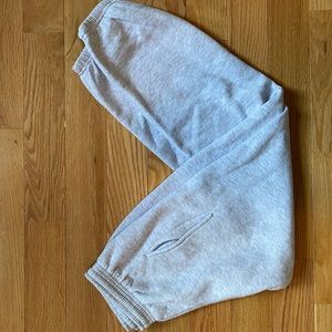 Prettylittlething light grey joggers